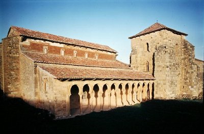 Chiesa di San Miguel de Escalada, fondata nel 913 da Spanish School