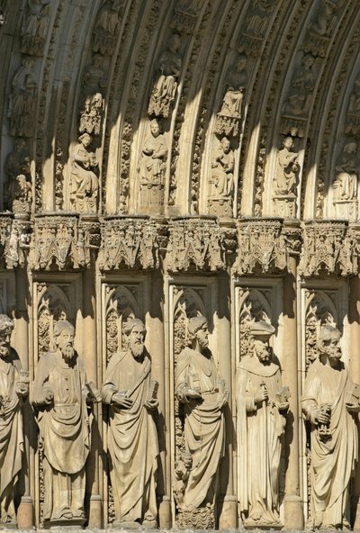 Dettaglio dal Portale del Perdono (Puerta del Perdon) portale centrale della facciata ovest della Cattedrale di Toledo, iniziato nel 1418 da Spanish School