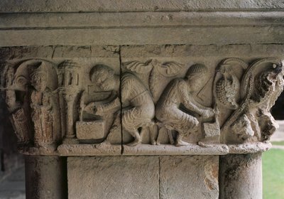 Dettaglio di un capitello che raffigura scalpellini al lavoro da Spanish School