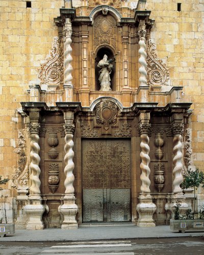 Dettaglio della facciata della Chiesa di San Bartolomeo, Benicarlo, Spagna, costruita nel XVIII secolo da Spanish School