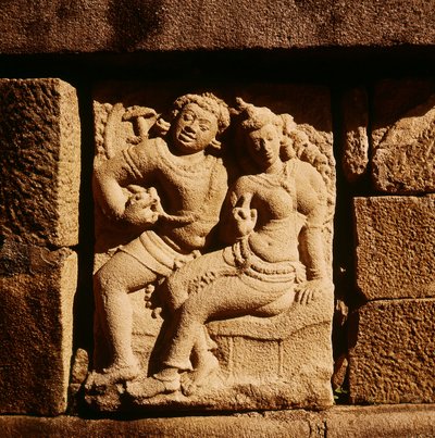 Rilievo di una coppia Mithuna a Isurumuniya da Sri Lankan School