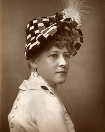 Kate Munroe, attrice da St James
