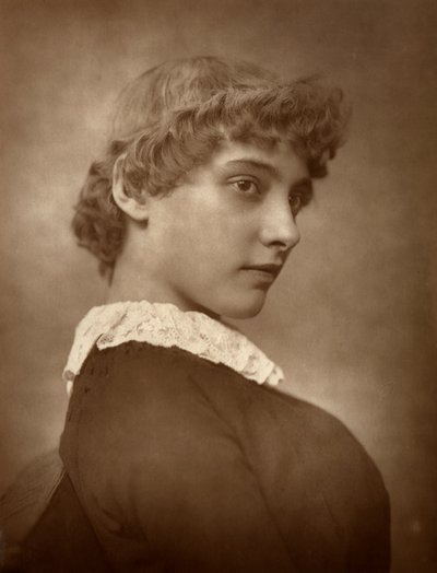 Marie Linden, attrice da St James