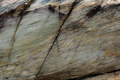 Struttura rocciosa a strati da Studio Meikle