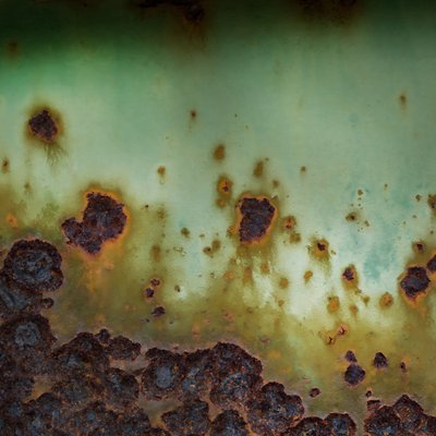 Patina metallica verde invecchiata da Studio Meikle