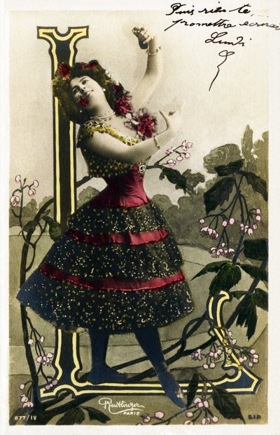 L: Luz Chavita, attrice e ballerina della Belle Époque - Opéra Comique, Parigi - Alfabeto in cartolina da Studio Reutlinger