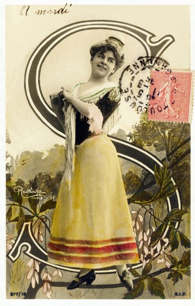 S: Mlle Caux, artista dei primi del 1900 - Alfabeto in cartolina da Studio Reutlinger