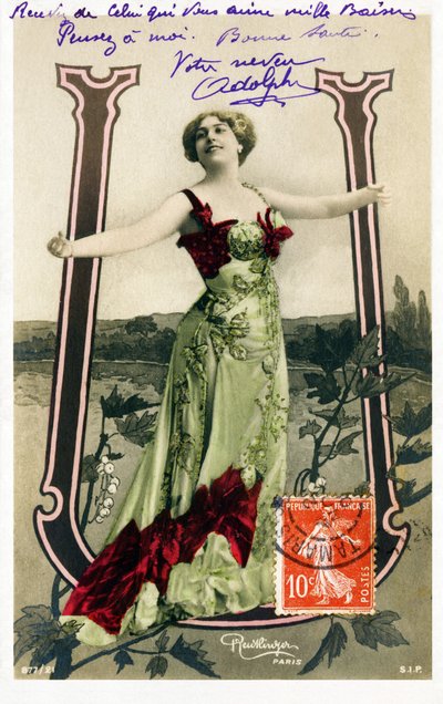 U: Olive Haygate, attrice inglese della Belle Époque - alfabeto in cartolina da Studio Reutlinger