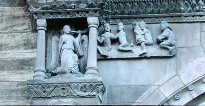 I morti che lasciano le loro tombe mentre un angelo suona una tromba (dettaglio) da Swiss School