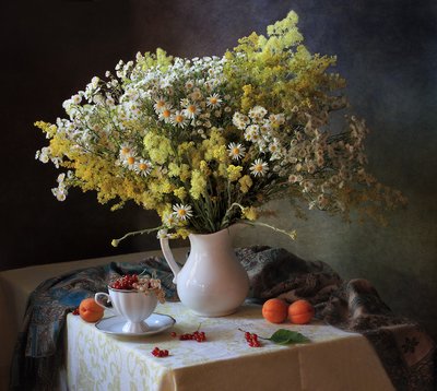 Natura morta con fiori selvatici estivi da Tatyana Skorokhod