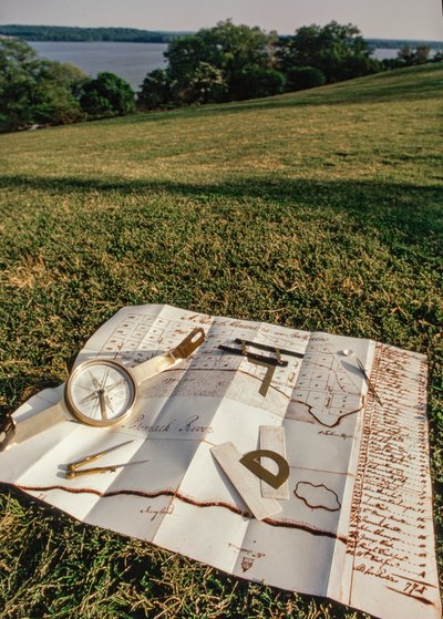 Strumenti di rilevamento e mappa di Alexandria di George Washington da Ted Spiegel