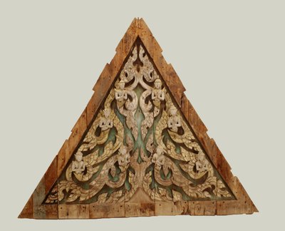 Frontone di un tempio thailandese, tardo periodo Ayutthaya (1351-1767) da Thai School