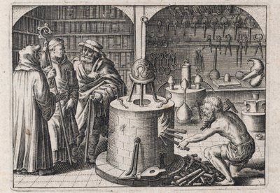 Tre studiosi conversano nel laboratorio di alchimia, con forno e strumenti da Theodor de Bry