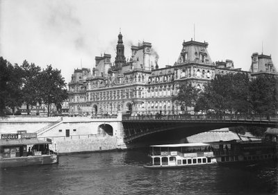 Hotel de Ville da Theodore and Deperthes, Pierre Ballu