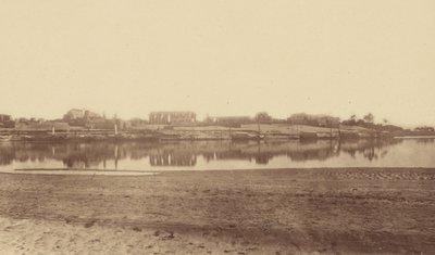 [Panoramica di Luxor dalla riva opposta] da Théodule Devéria