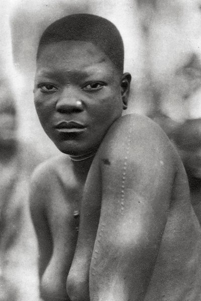 Ragazza Awemba, Livingstone a Broken Hill, Rhodesia Settentrionale, 1925-1927 da Thomas A. Glover