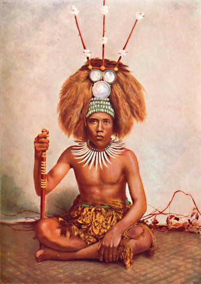 Un capo samoano in costume cerimoniale completo da Thomas Andrew