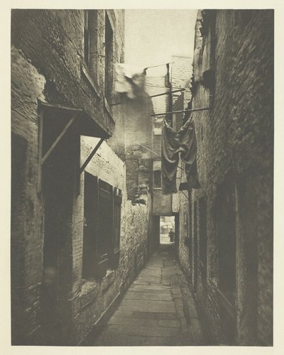Vicino al N. 101 di High Street da Thomas Annan
