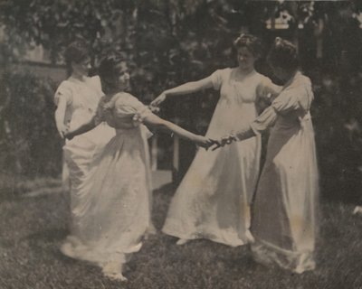 Susan Hannah Macdowell, ragazza non identificata, Elizabeth Macdowell e forse Mary Macdowell da Thomas Eakins
