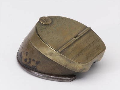 Calamaio a zoccolo di cavallo appartenente al Capitano William Tyrwhitt Drake, Guardie a Cavallo Reali, c.1829 da Thomas Lee