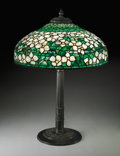 Lampada da tavolo Dogwood, c.1910 da Tiffany and Company