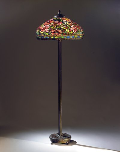 Lampada da terra con peonie, c.1910 da Tiffany and Company