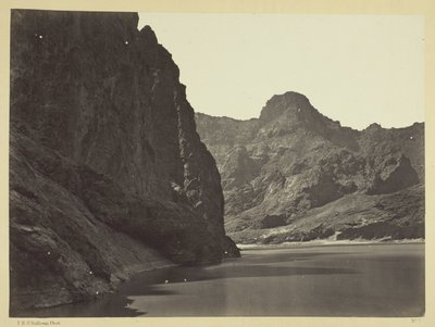 Black Cañon, fiume Colorado, guardando in basso vicino al Campo 7. Esplorazioni in Nevada e Arizona, spedizione del 1871. Tenente Geo. M. Wheeler, Comandante. da Timothy O
