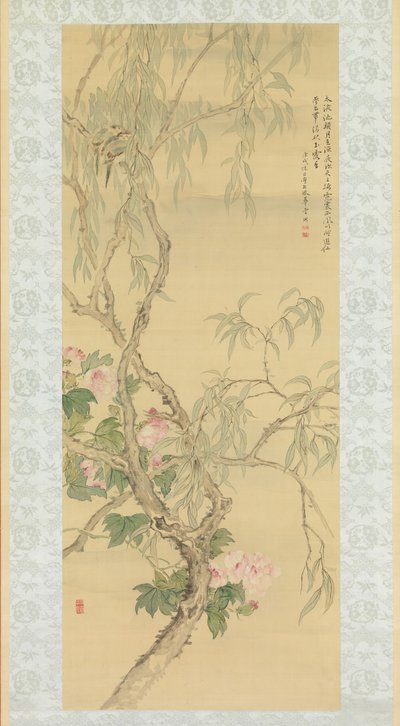 Uccelli su un ramo di salice e fiori di ibisco da Tsubaki Chinzan