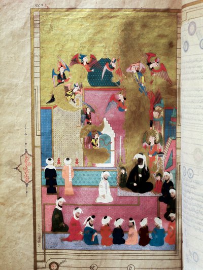 Il profeta Maometto (570-632) (volto coperto) durante il Mirac, la sua ascesa al settimo cielo. Miniatura dal manoscritto “Zubdat al-Tawarikh” dello storico Seyyid Loqman Ashuri sotto il regno di Murad III (1574-1595) da Turkish School