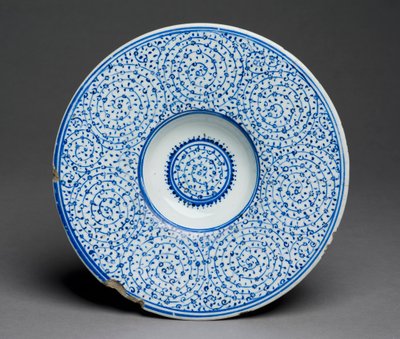 Piatto Tondino, Iznik Golden Horn, turco, c.1535-45 da Turkish School