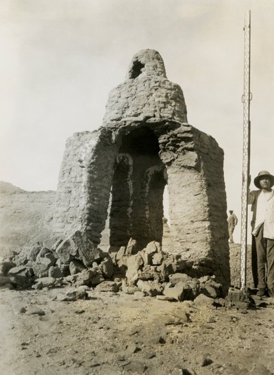 Tomba nella necropoli di Qasr Ibrim, Egitto, fotografia di Ugo Monneret de Villard da Ugo Monneret de Villard