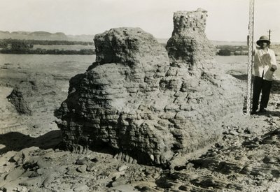 Tomba nella necropoli di Qasr Ibrim, Egitto, fotografia di Ugo Monneret de Villard da Ugo Monneret de Villard