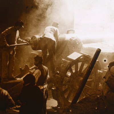 155 cannoni in azione, Arras, Francia settentrionale, 1915 da Unbekannt