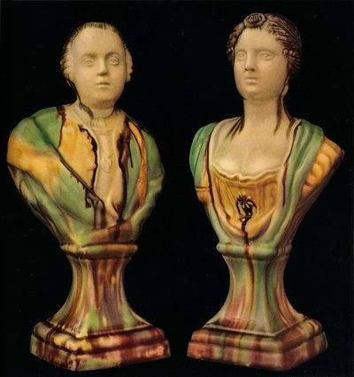 Una coppia di busti in terracotta di Staffordshire rappresentanti Re Giorgio III e Regina Carlotta da Unbekannt