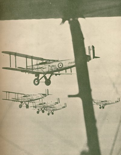 Uno squadrone della Royal Air Force in formazione, 1927 da Unbekannt