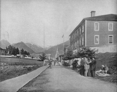 Una strada a Sitka, Alaska, c1897 da Unbekannt