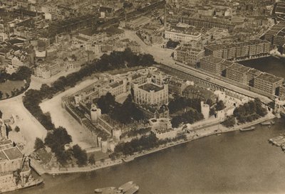 Una vista della sua fortezza non immaginata da Guglielmo il Conquistatore: La Torre dall