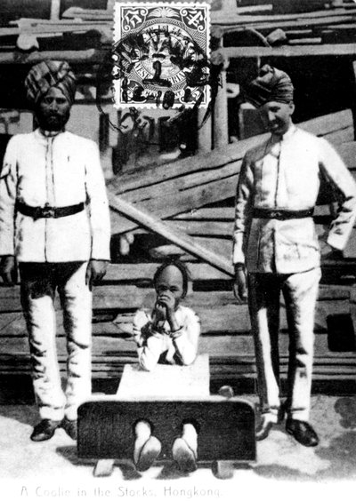Un coolie nei ceppi, Hong Kong, 1908 da Unbekannt