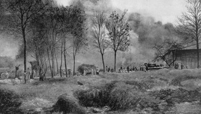 Una fattoria in fiamme per le bombe incendiarie tedesche, Artois, Francia, Prima Guerra Mondiale, 1915 da Unbekannt