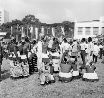 Una festa in Algeria, 1957 da Unbekannt