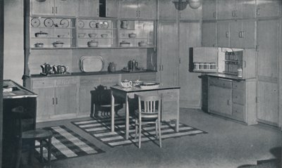 Una cucina organizzata e attrezzata da Heal & Son, Ltd. di Londra, 1942 da Unbekannt