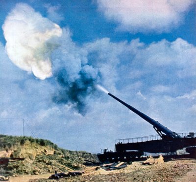 Un secondo dopo il comando di sparare, costa della Manica francese, Seconda Guerra Mondiale, 1940 da Unbekannt