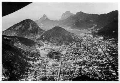 Vista aerea di Rio de Janeiro, Brasile, da un dirigibile, 1930 1933 da Unbekannt