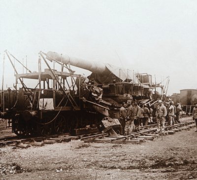 Truppe africane e artiglieria pesante, Champagne, Francia settentrionale, c1914-c1918 da Unbekannt