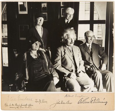 Albert ed Elsa Einstein, John e Lora Baer e Arthur H. Fleming, Pasadena, 1 gennaio 1931 da Unbekannt