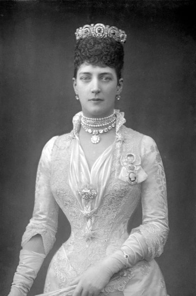 Alexandra 1844-1925, Regina Consorte di Re Edoardo VII di Gran Bretagna, c1890 da Unbekannt