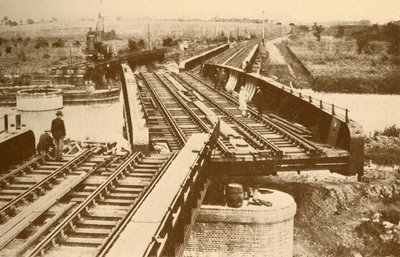 Un ponte girevole elettrico, a Beccles, vicino a Yarmouth London e North Eastern Railway da Unbekannt