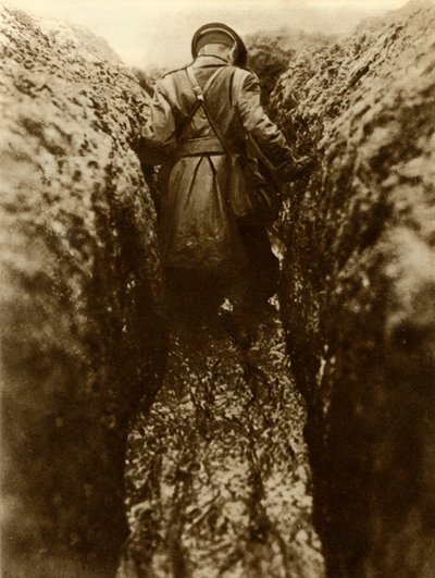 Un ufficiale nelle trincee, Francia, Prima Guerra Mondiale, 1916 da Unbekannt