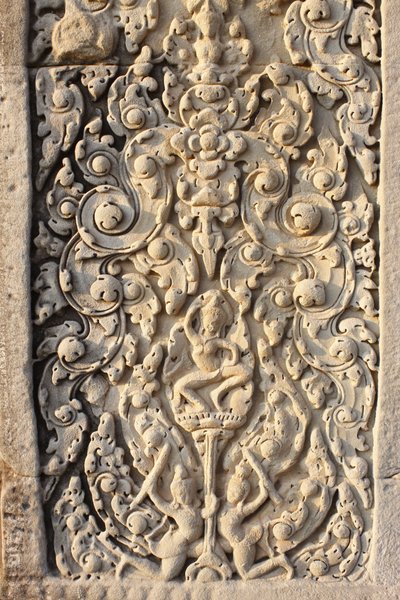 Angkor Wat, dettaglio scolpito sul muro, fiori da Unbekannt