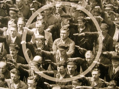 August Landmesser da Unbekannt